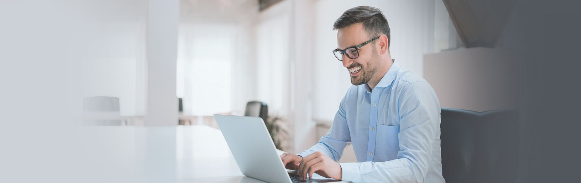 Potenciá tu presencia online con nuestro hosting todo en uno.